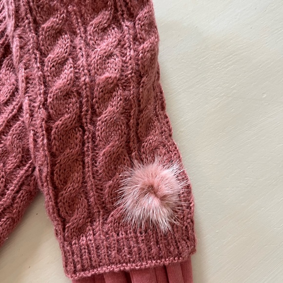 GLOVES WINTER MAUVE NWT - Picture 2 of 3